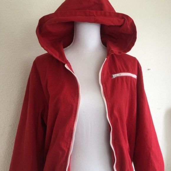 Brandy Melville John Galt Red Krissy windbreaker - Picture 7 of 7